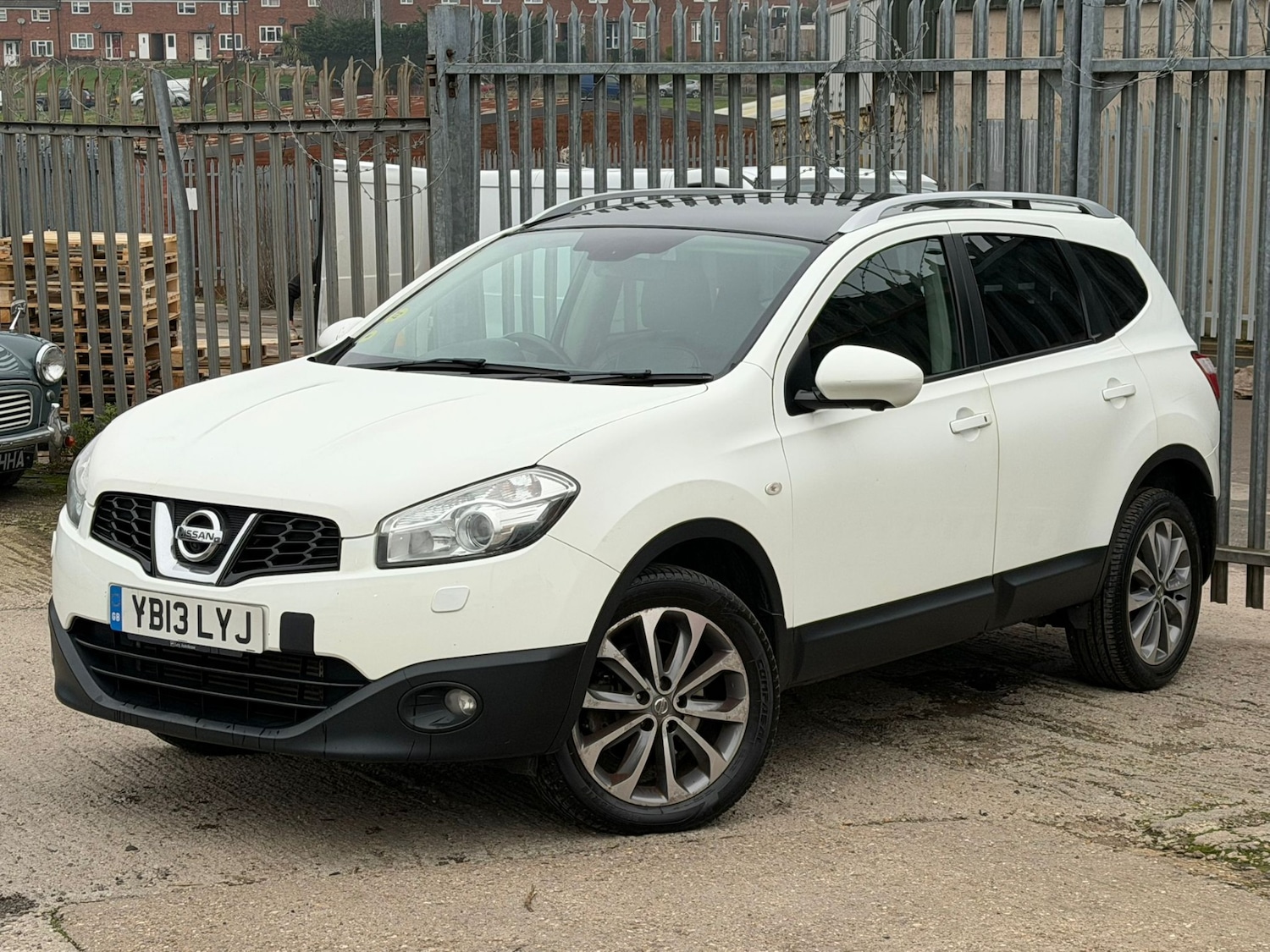 Used Nissan Qashqai+2 2013 for sale - 77460012: Photo 3