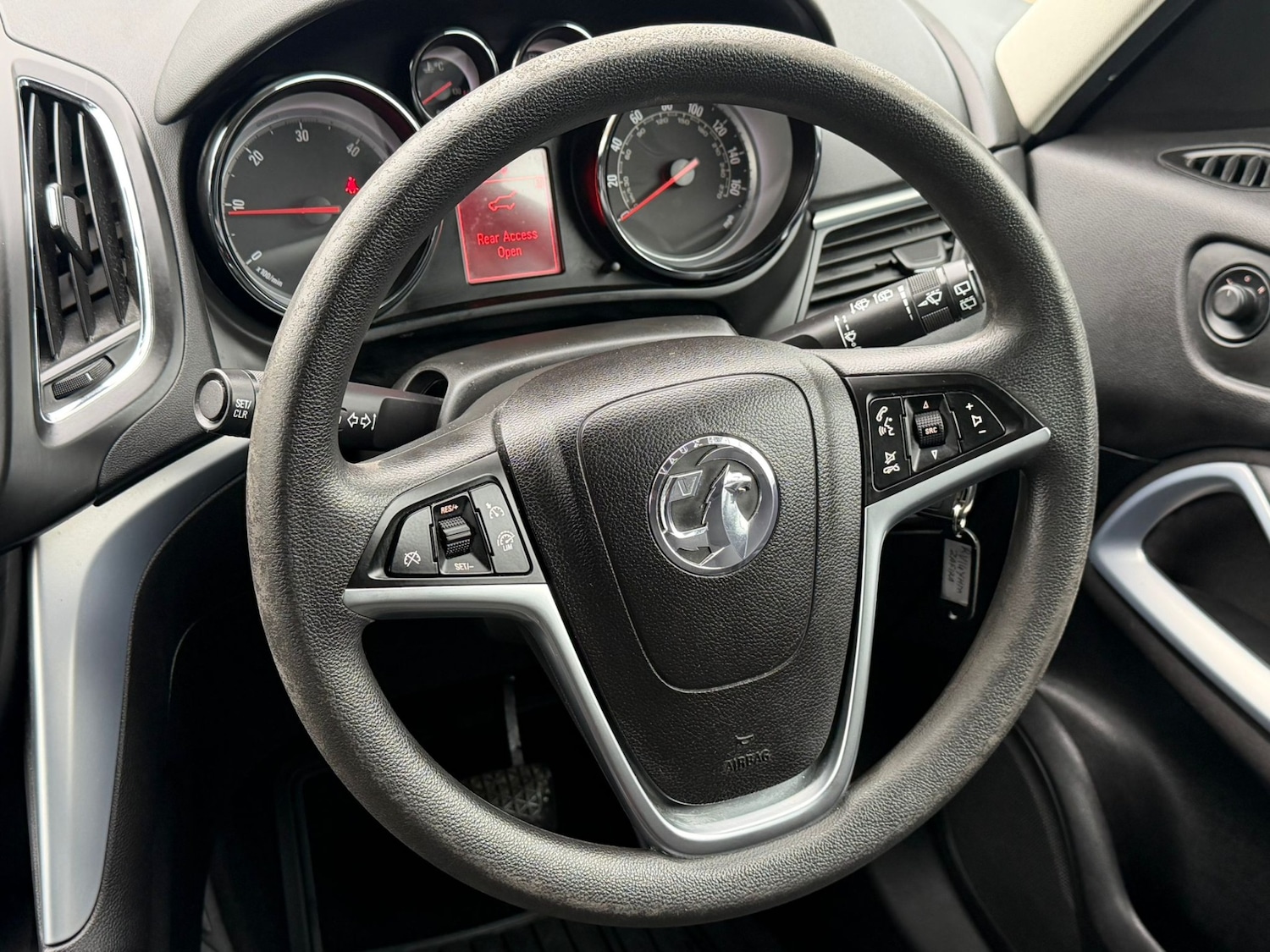 Used Vauxhall Zafira 2014 for sale - 77801956: Photo 18