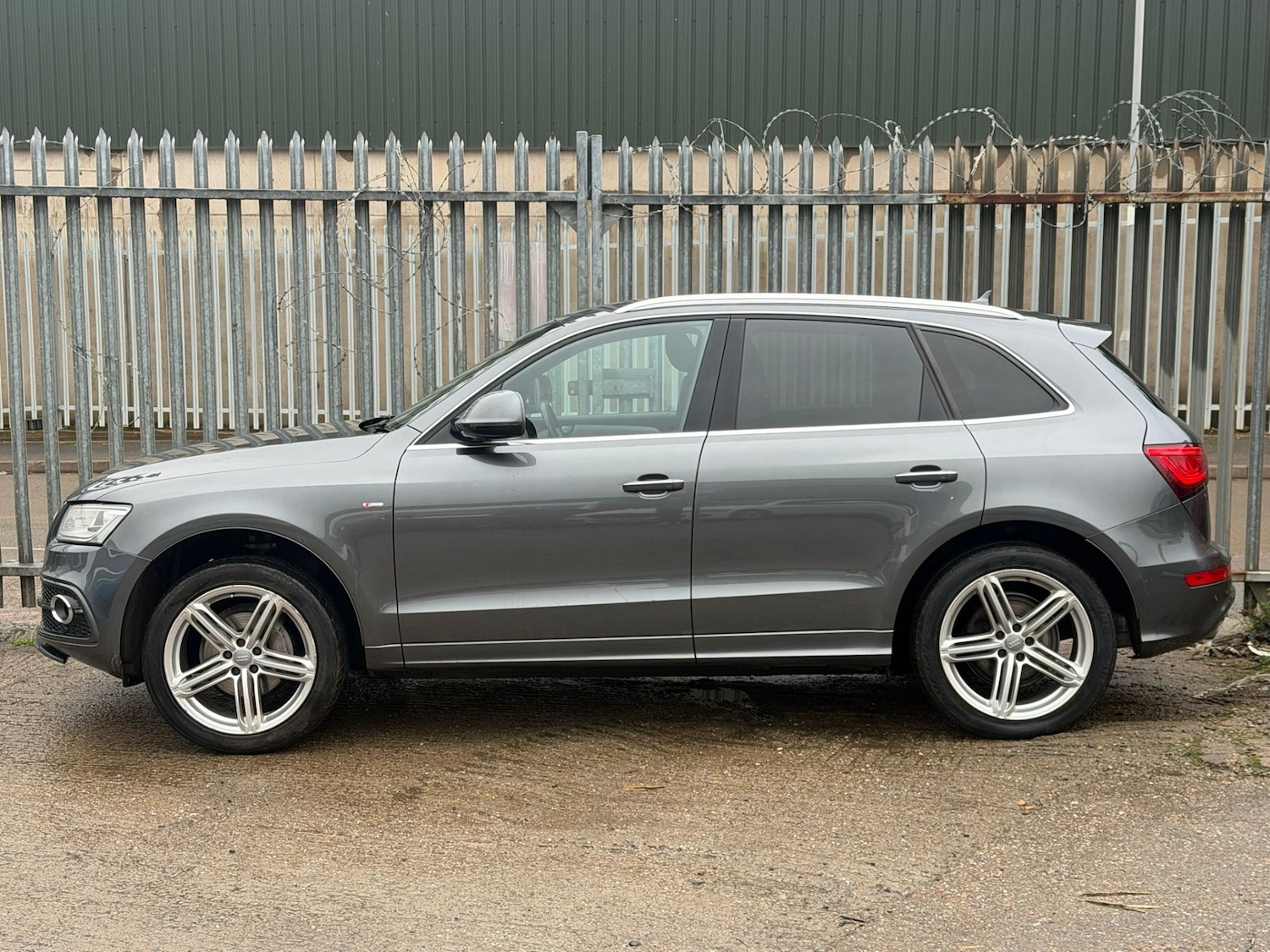 Used Audi Q5 2015 for sale - 77515219: Photo 4