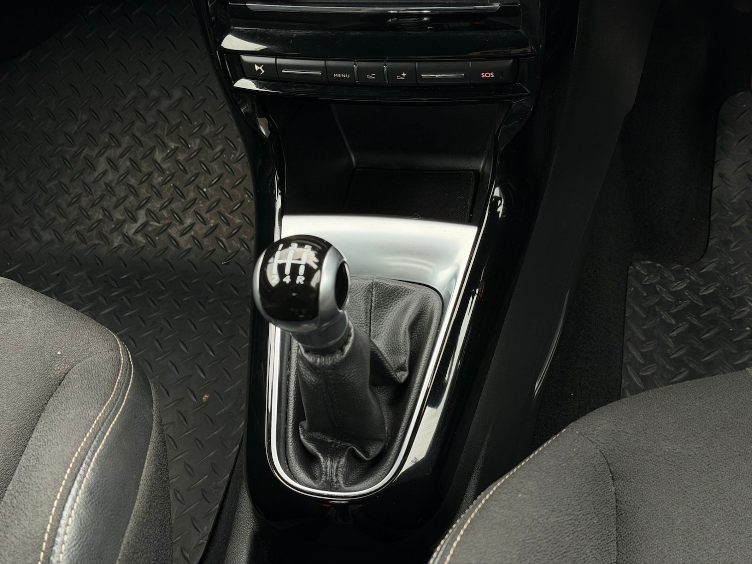 Used DS Automobiles DS 3 2016 for sale - 77701954: Photo 16