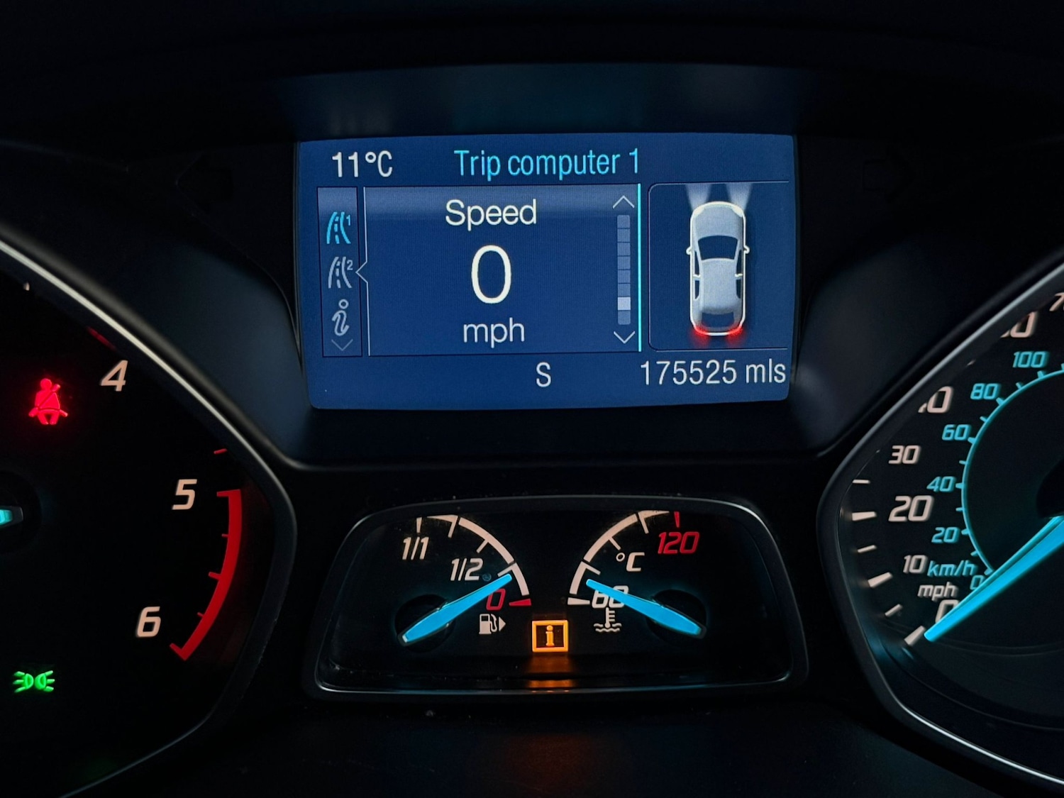 Used Ford Kuga 2015 for sale - 77988995: Photo 13