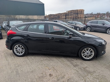 Used Ford Focus 2015 for sale - 78366335: Photo