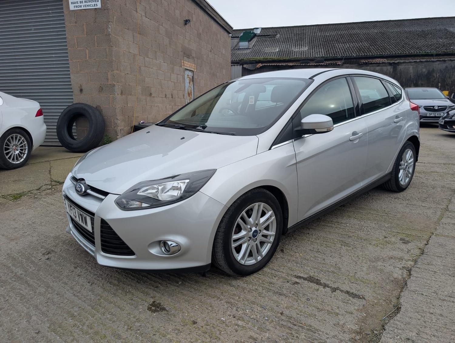 Used Ford Focus 2013 for sale - 77989364: Photo 2