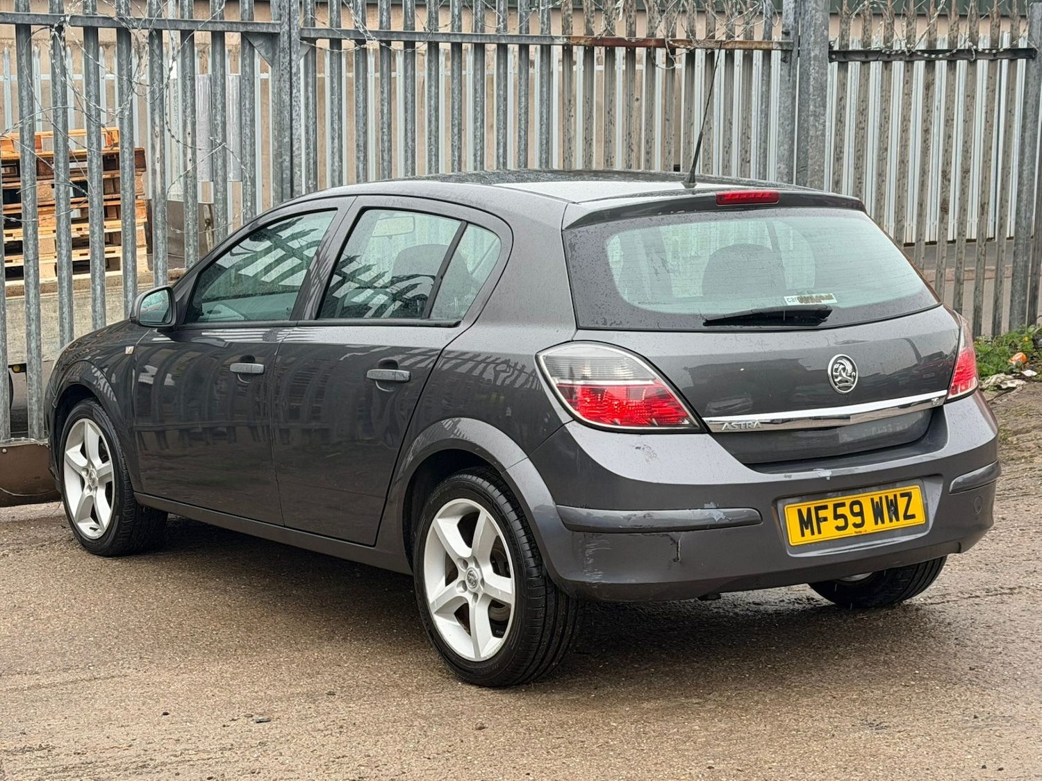 Used Vauxhall Astra 2009 for sale - 77022937: Photo 7