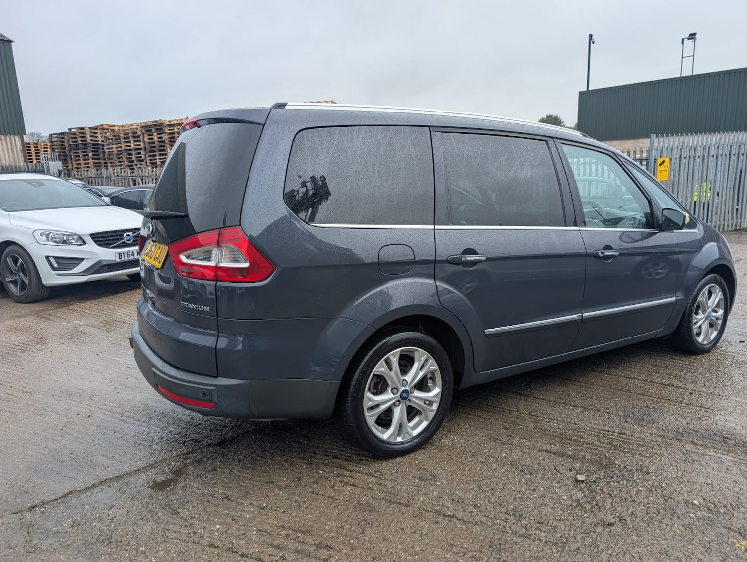 Used Ford Galaxy 2010 for sale - 78028775: Photo 12