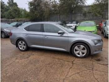 Used Skoda Superb 2016 for sale - 79787164: Photo
