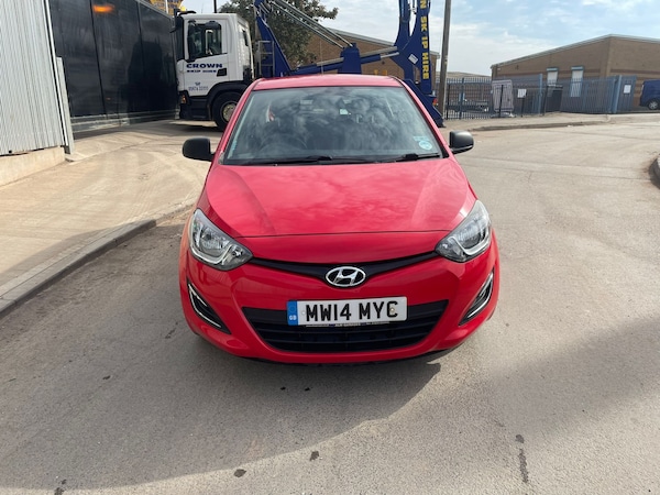 Used Hyundai i20 2014 for sale - 76146364: Photo 1