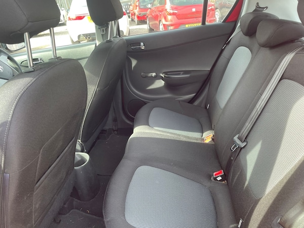 Used Hyundai i20 2014 for sale - 76146364: Photo 22