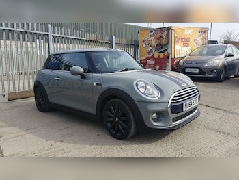 MINI Hatch feature image