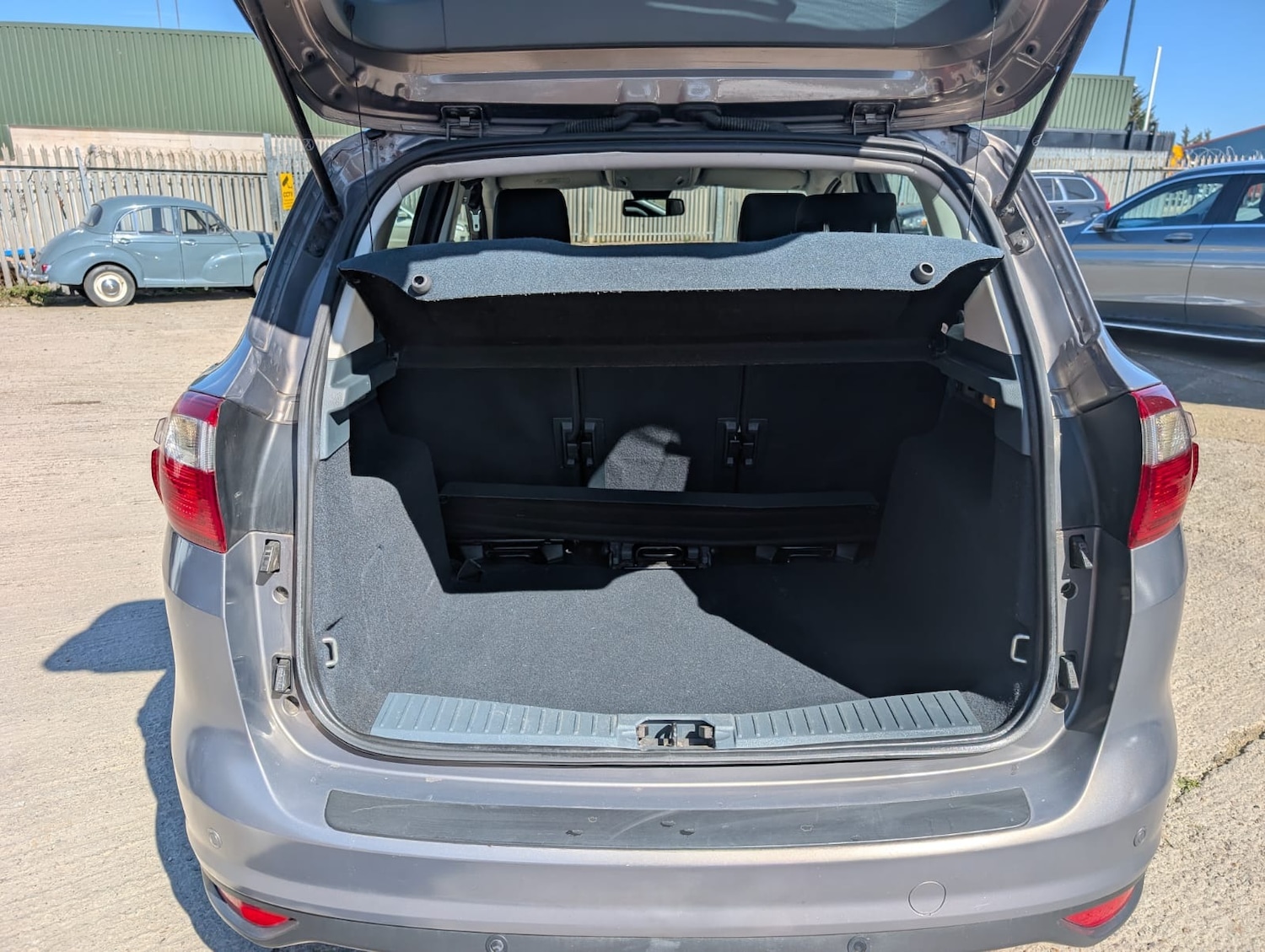 Used Ford C-Max 2013 for sale - 78173296: Photo 9