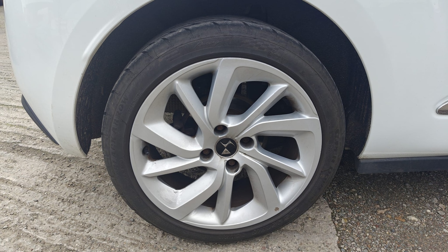 Used DS Automobiles DS 3 2015 for sale - 77733357: Photo 19