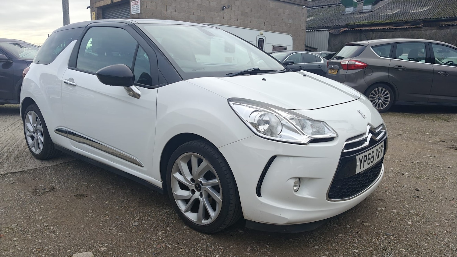 Used DS Automobiles DS 3 2015 for sale - 77733357: Photo 8