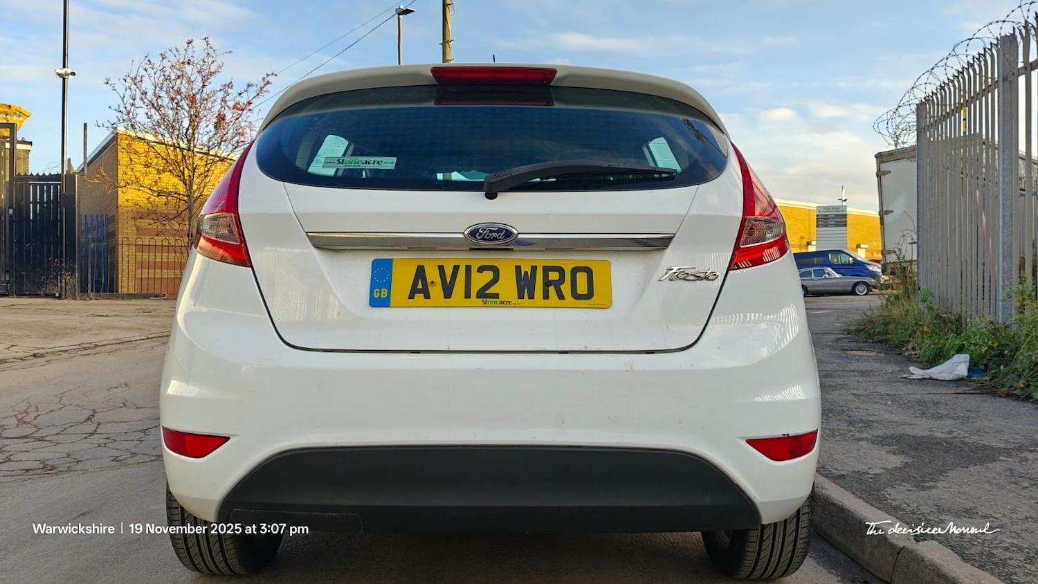 Used Ford Fiesta 2012 for sale - 76626812: Photo 3