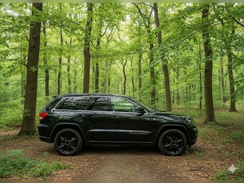 Used Jeep Grand Cherokee 2013 for sale - 77002274: Photo