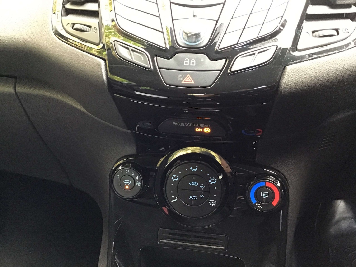 Used Ford Fiesta 2014 for sale - 76979414: Photo 21