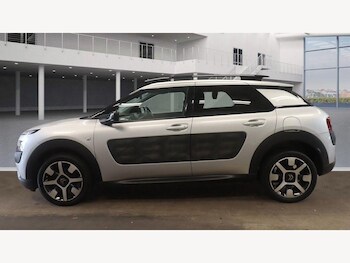 Used Citroen C4 Cactus 2015 for sale - 76544373: Photo