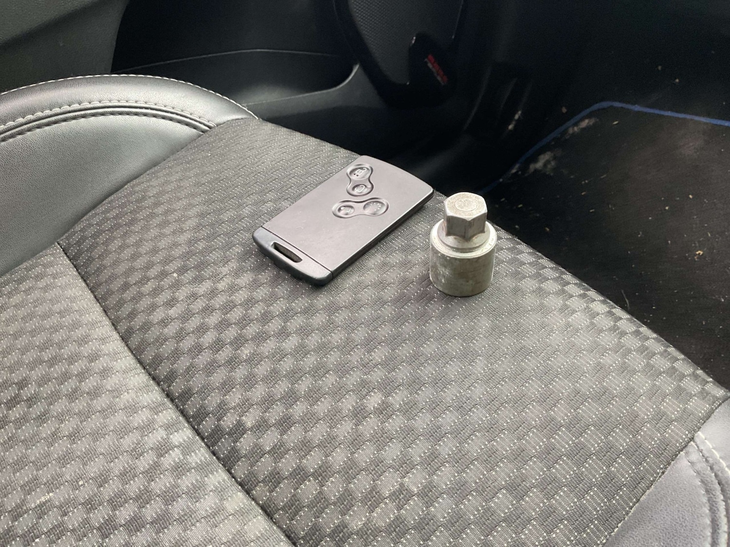 Used Renault Clio 2016 for sale - 76332397: Photo 15