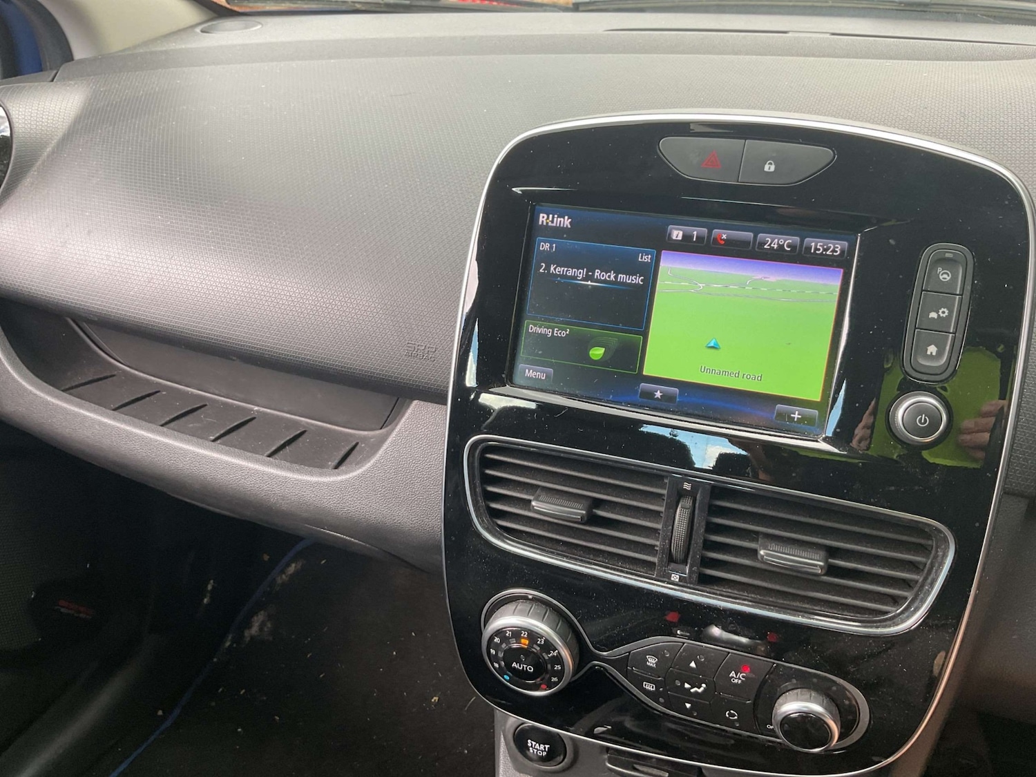 Used Renault Clio 2016 for sale - 76332397: Photo 19