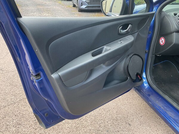 Used Renault Clio 2016 for sale - 76332397: Photo 7