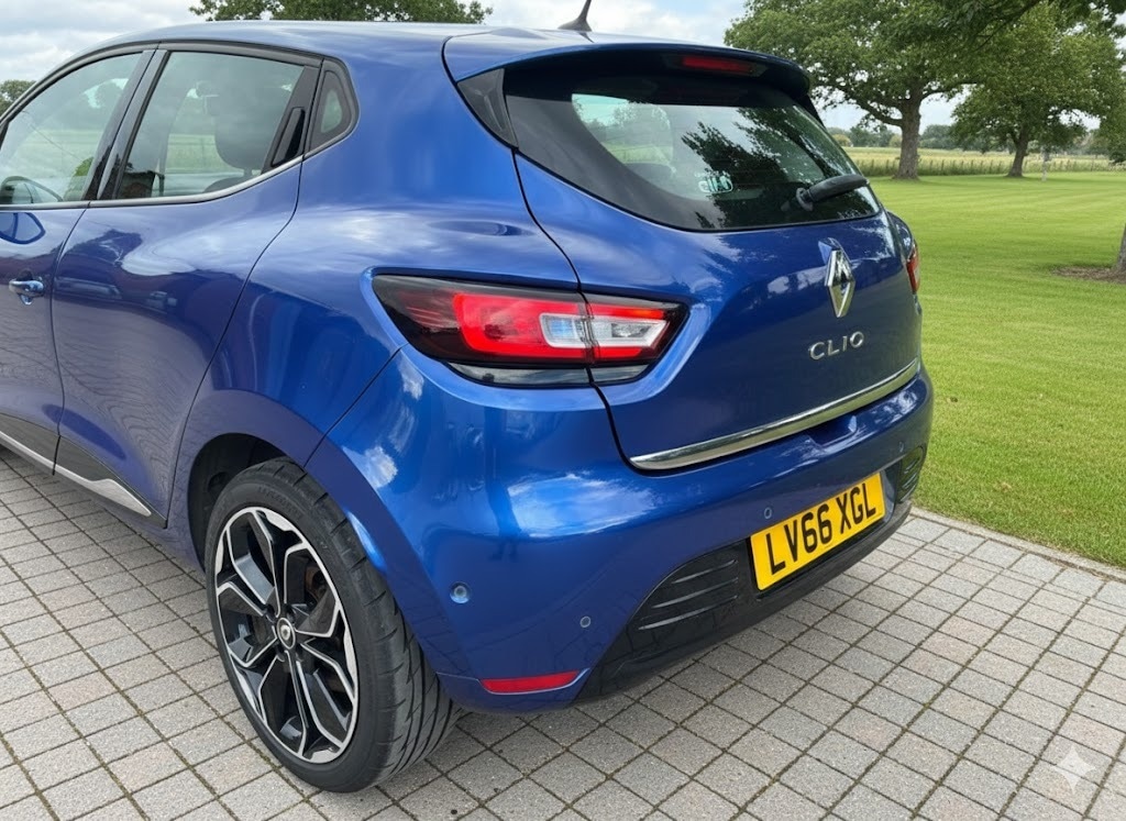 Used Renault Clio 2016 for sale - 76332397: Photo 9