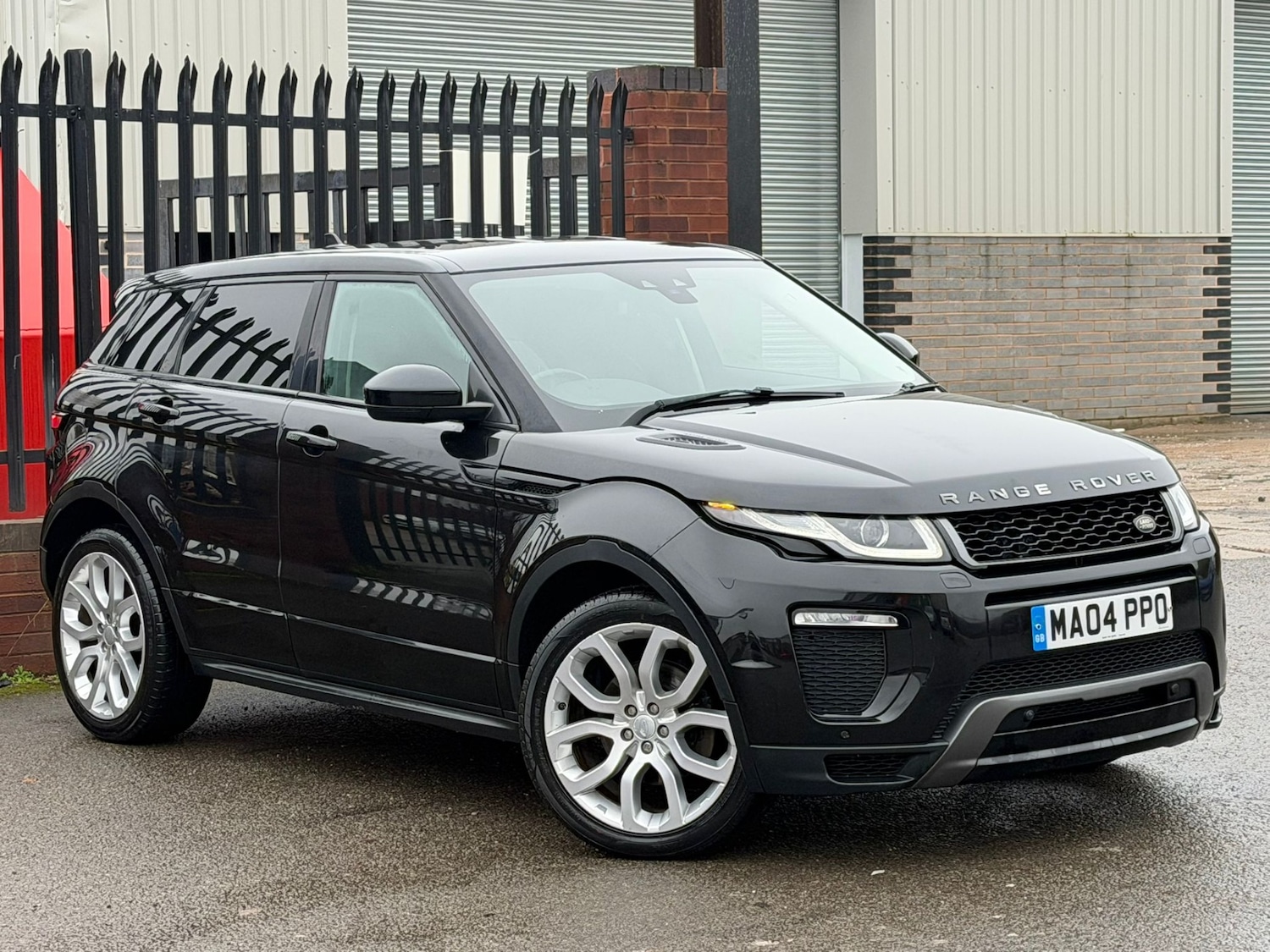 Used Land Rover Range Rover Evoque 2015 for sale - 77198757: Photo 2