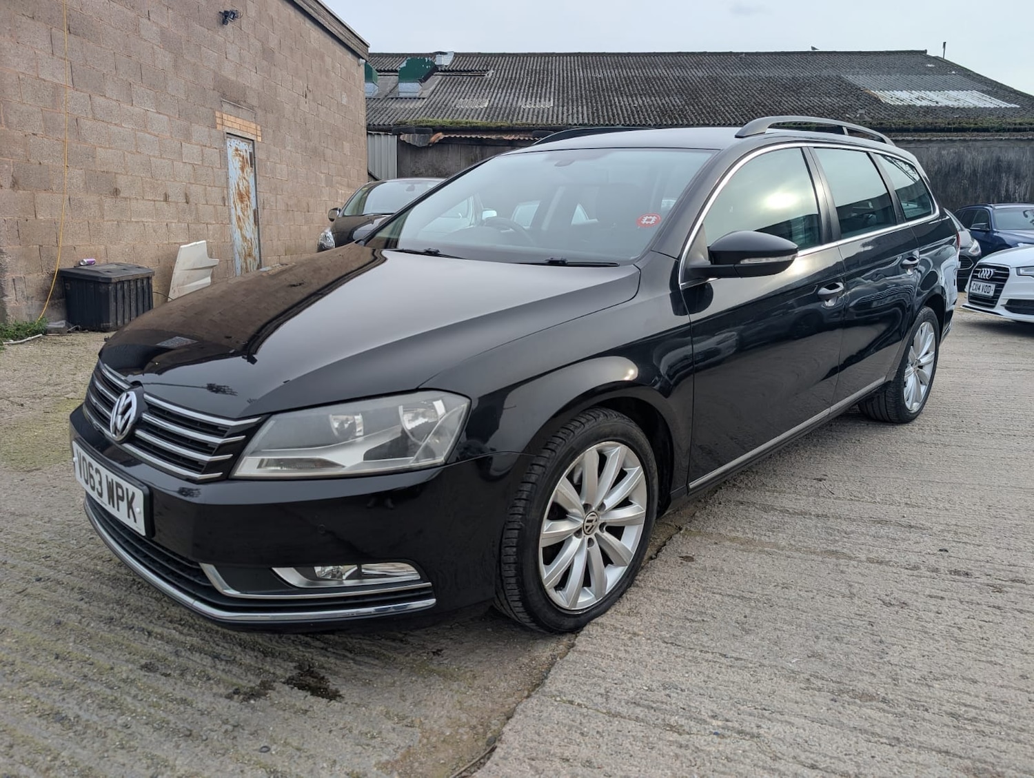 Used Volkswagen Passat 2013 for sale - 77989382: Photo 3