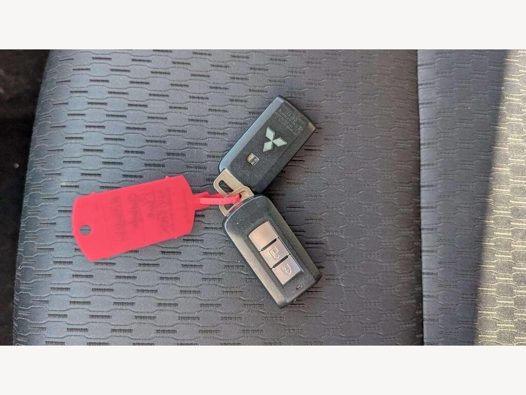 Used Mitsubishi Outlander 2015 for sale - 77004525: Photo 26