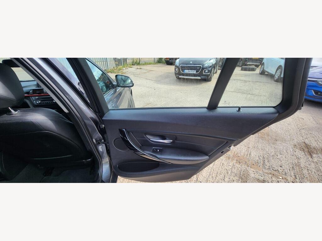 Used BMW 3 Series 2014 for sale - 77003416: Photo 26