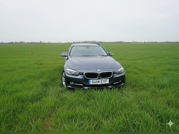 Used BMW 3 Series 2014 for sale - 77003416: Photo