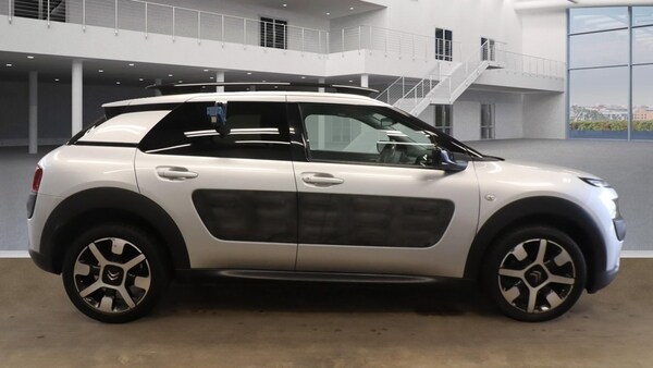 Used Citroen C4 Cactus 2015 for sale - 75294201: Photo 10