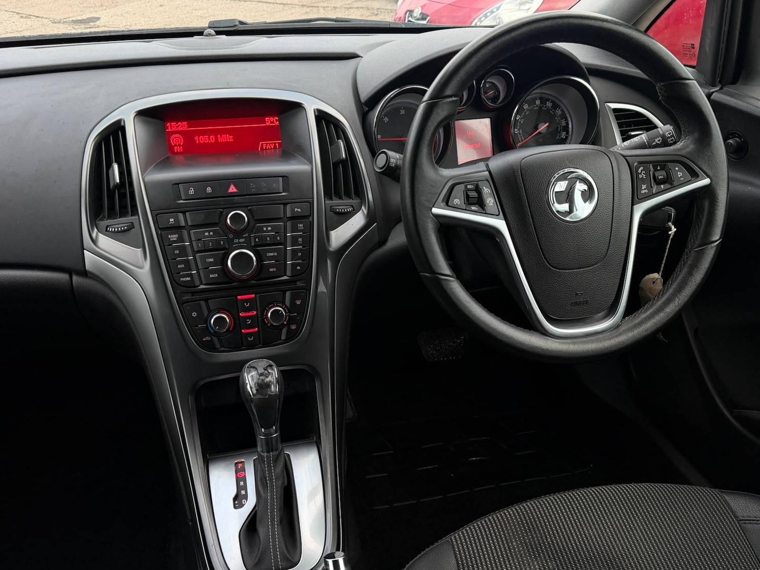 Used Vauxhall Astra 2013 for sale - 77381221: Photo 14