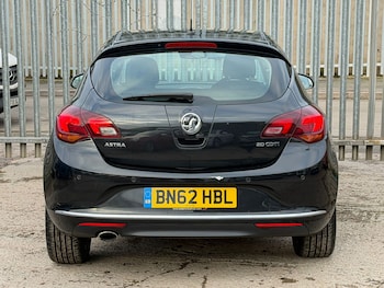 Used Vauxhall Astra 2013 for sale - 77381221: Photo