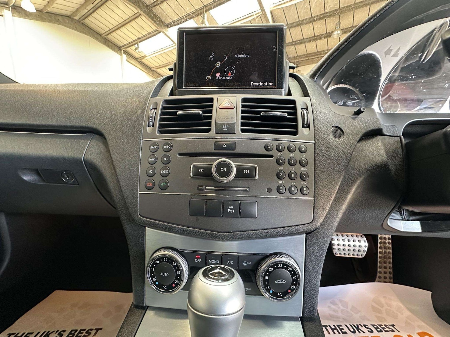 Used Mercedes-Benz C Class 2010 for sale - 76382806: Photo 12