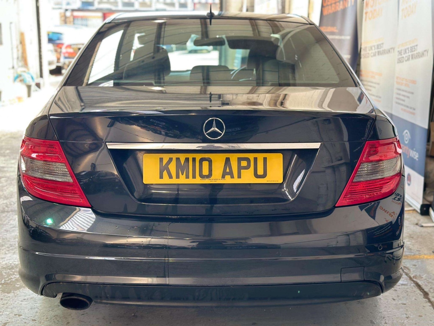 Used Mercedes-Benz C Class 2010 for sale - 76382806: Photo 6