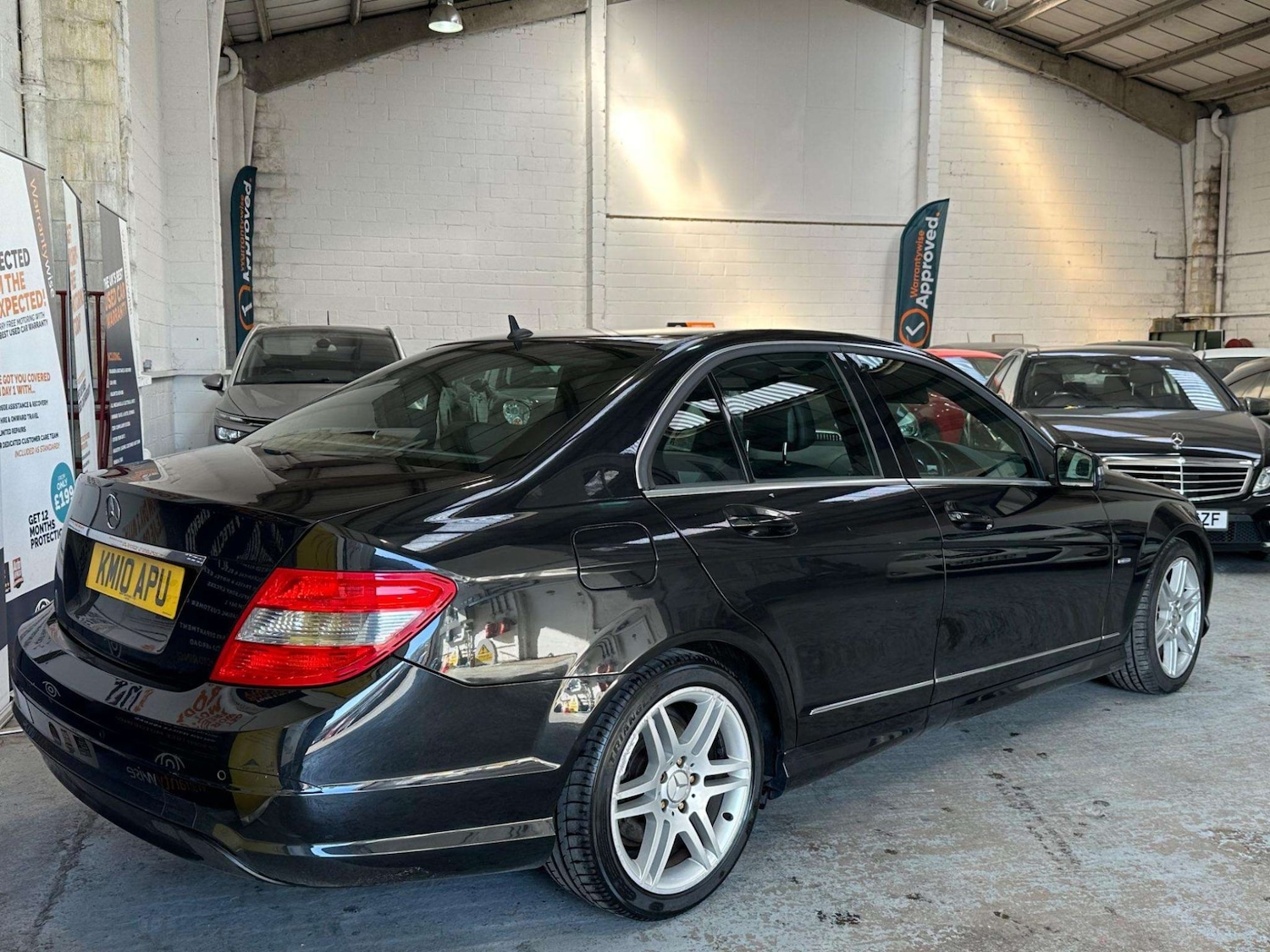 Used Mercedes-Benz C Class 2010 for sale - 76382806: Photo 8