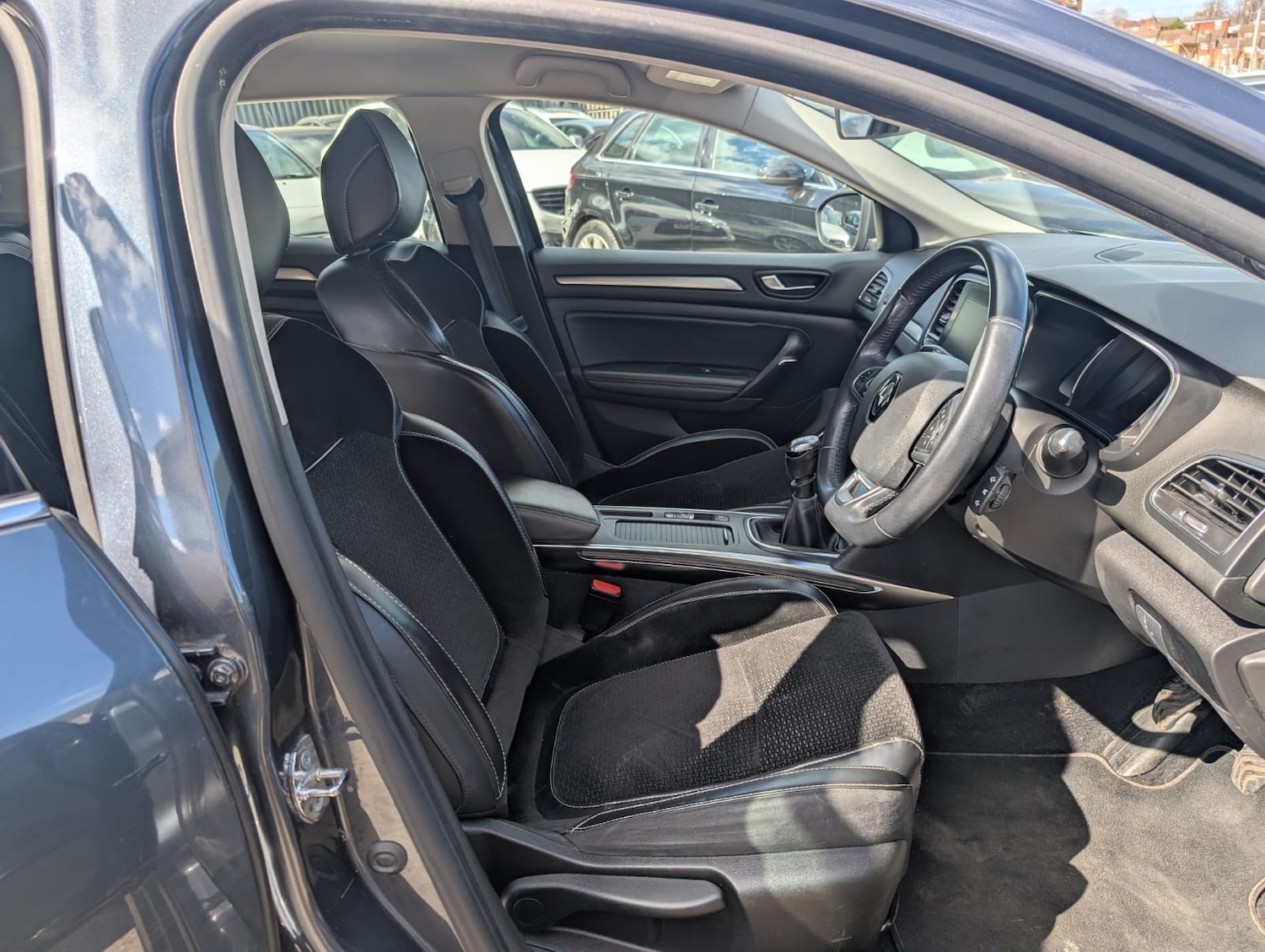 Used Renault Megane 2017 for sale - 78108296: Photo 19