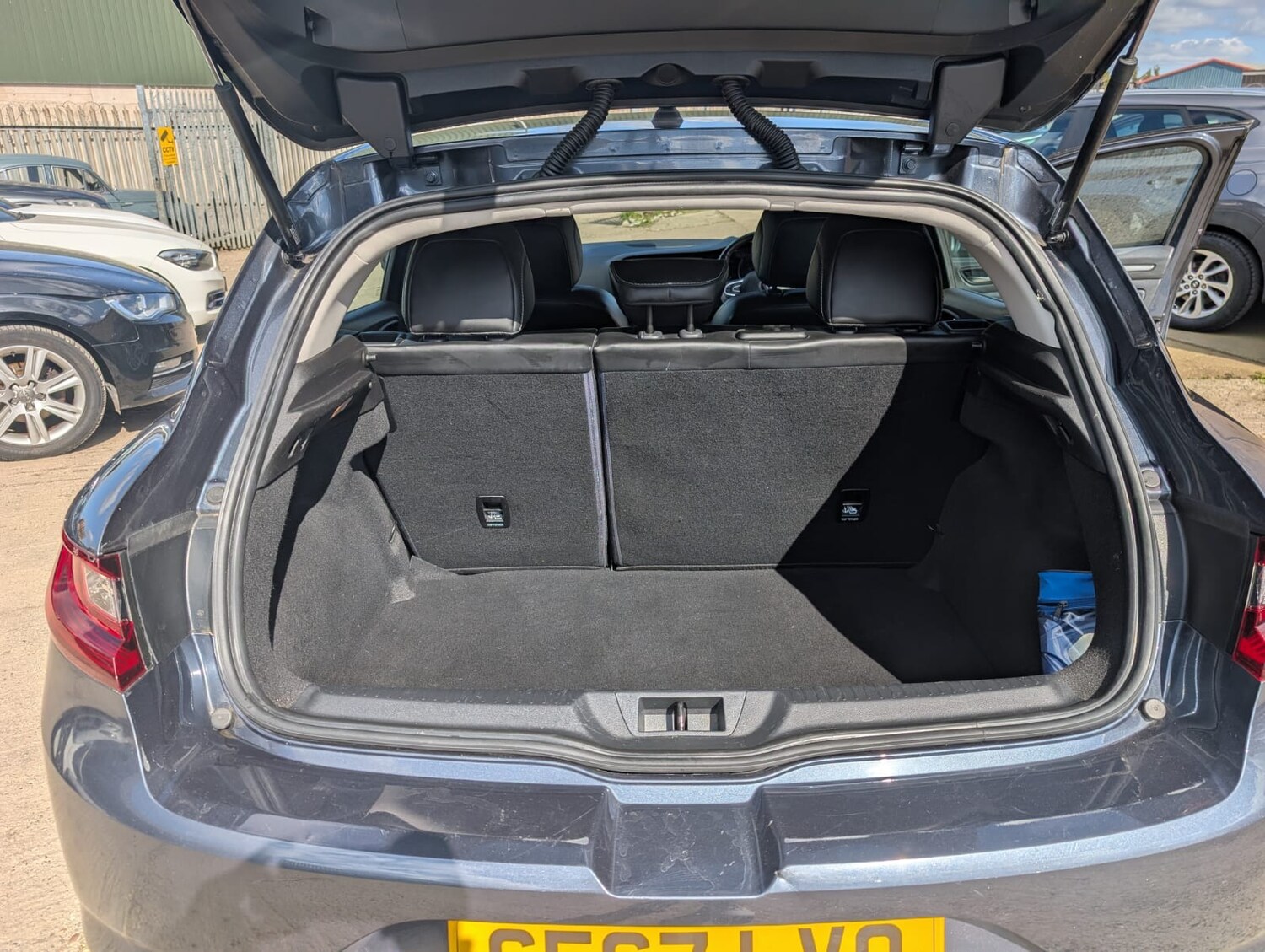 Used Renault Megane 2017 for sale - 78108296: Photo 30