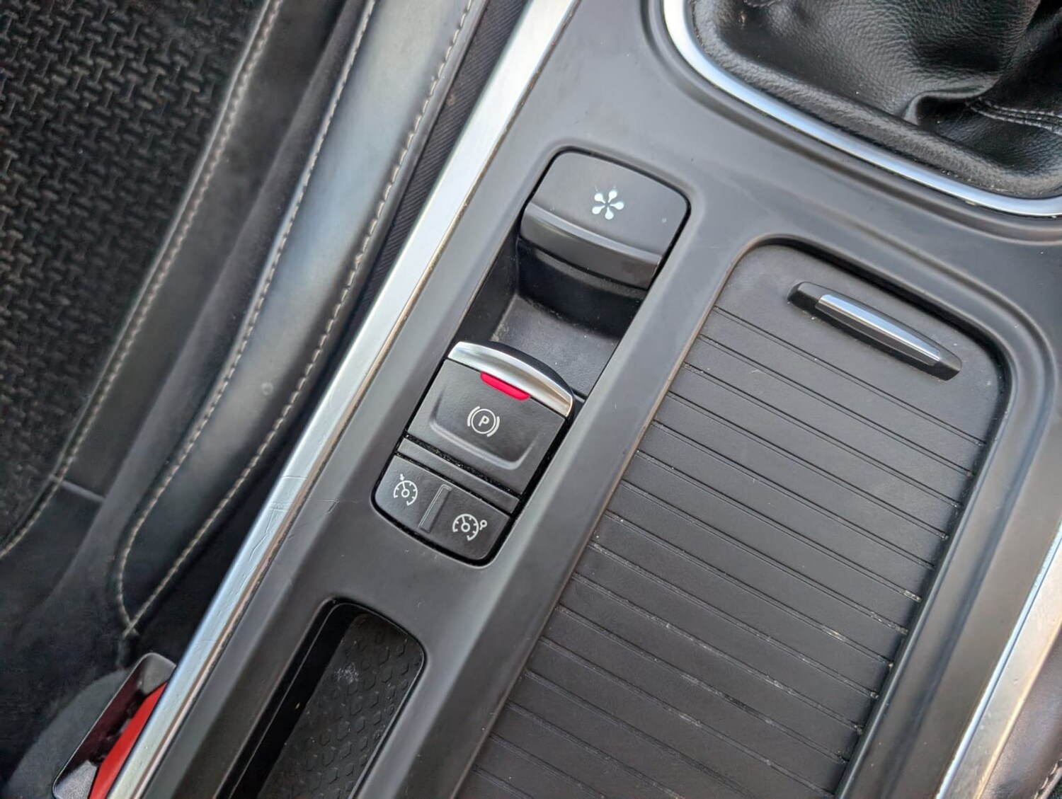 Used Renault Megane 2017 for sale - 78108296: Photo 31