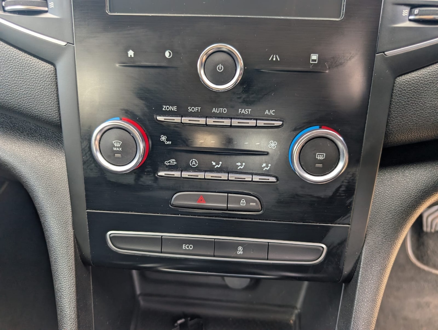 Used Renault Megane 2017 for sale - 78108296: Photo 33