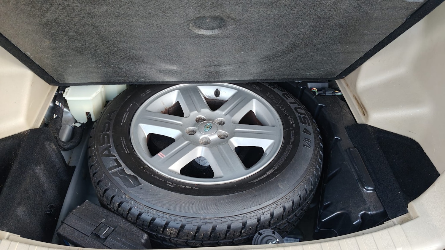 Used Land Rover Freelander 2012 for sale - 77653636: Photo 16