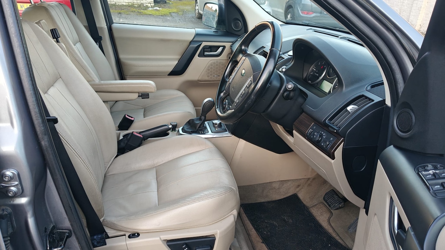 Used Land Rover Freelander 2012 for sale - 77653636: Photo 18