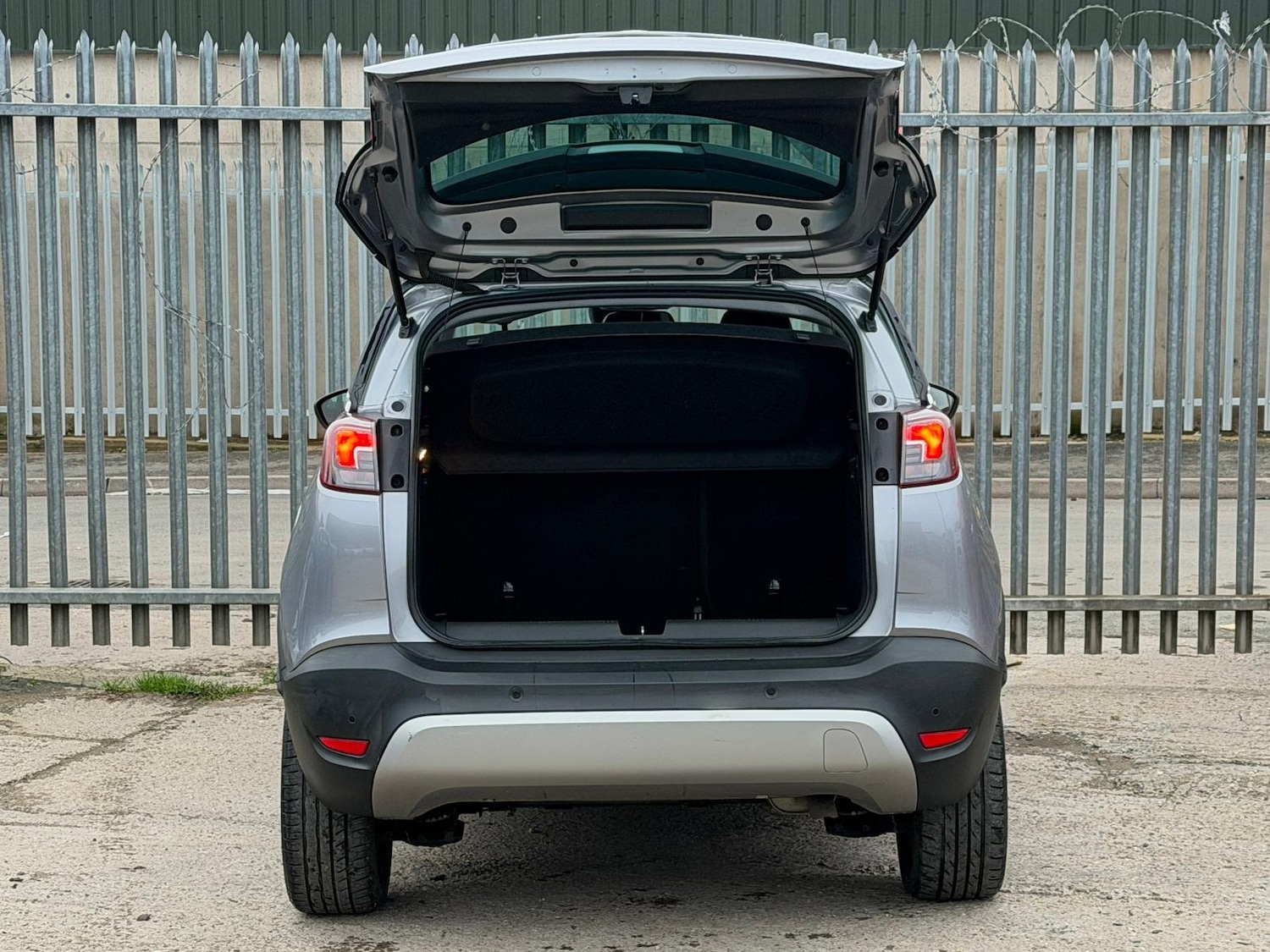 Used Vauxhall Crossland X 2020 for sale - 77001623: Photo 12