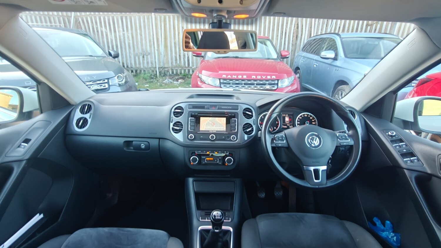 Used Volkswagen Tiguan 2015 for sale - 77935408: Photo 15