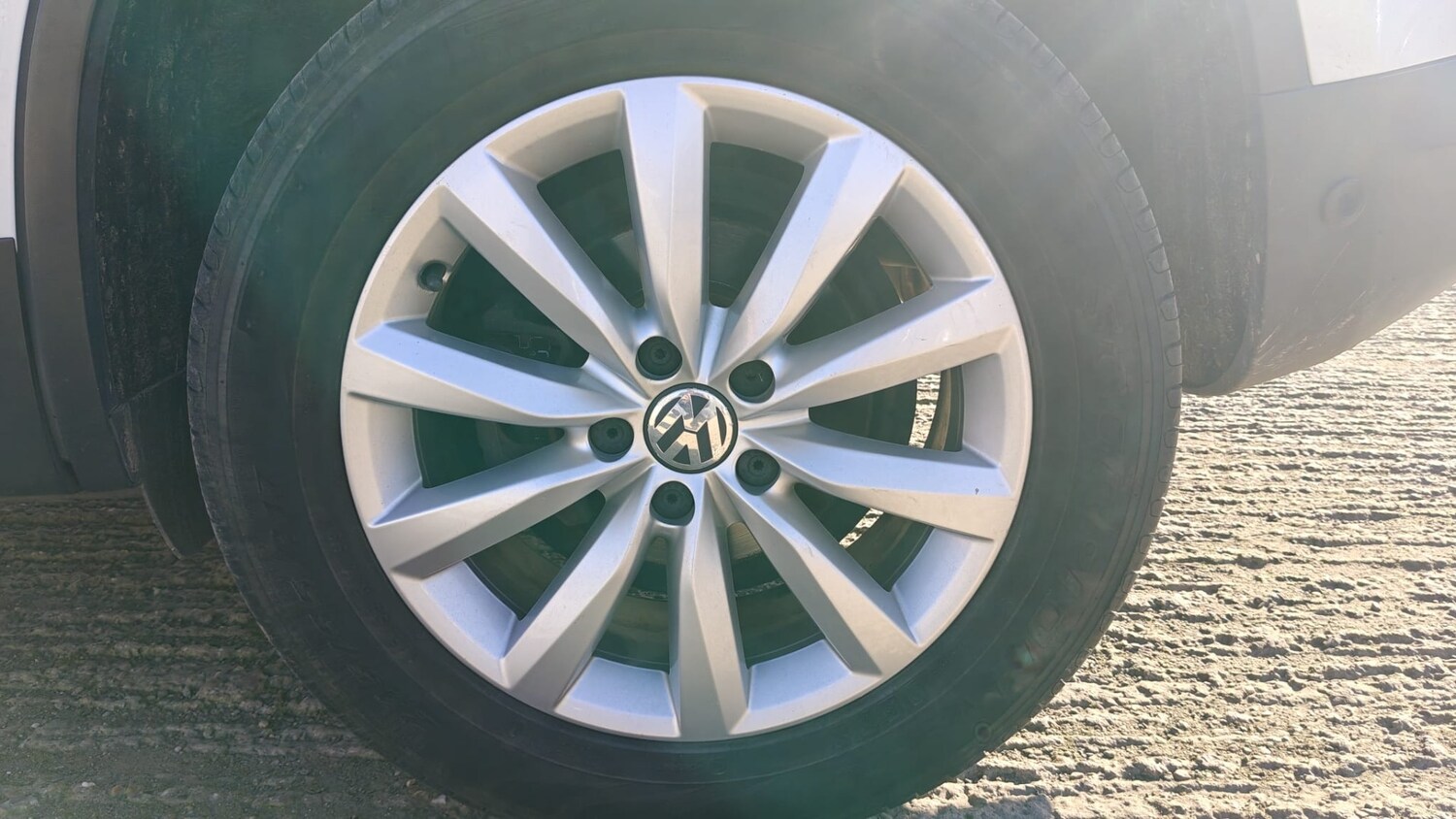 Used Volkswagen Tiguan 2015 for sale - 77935408: Photo 25