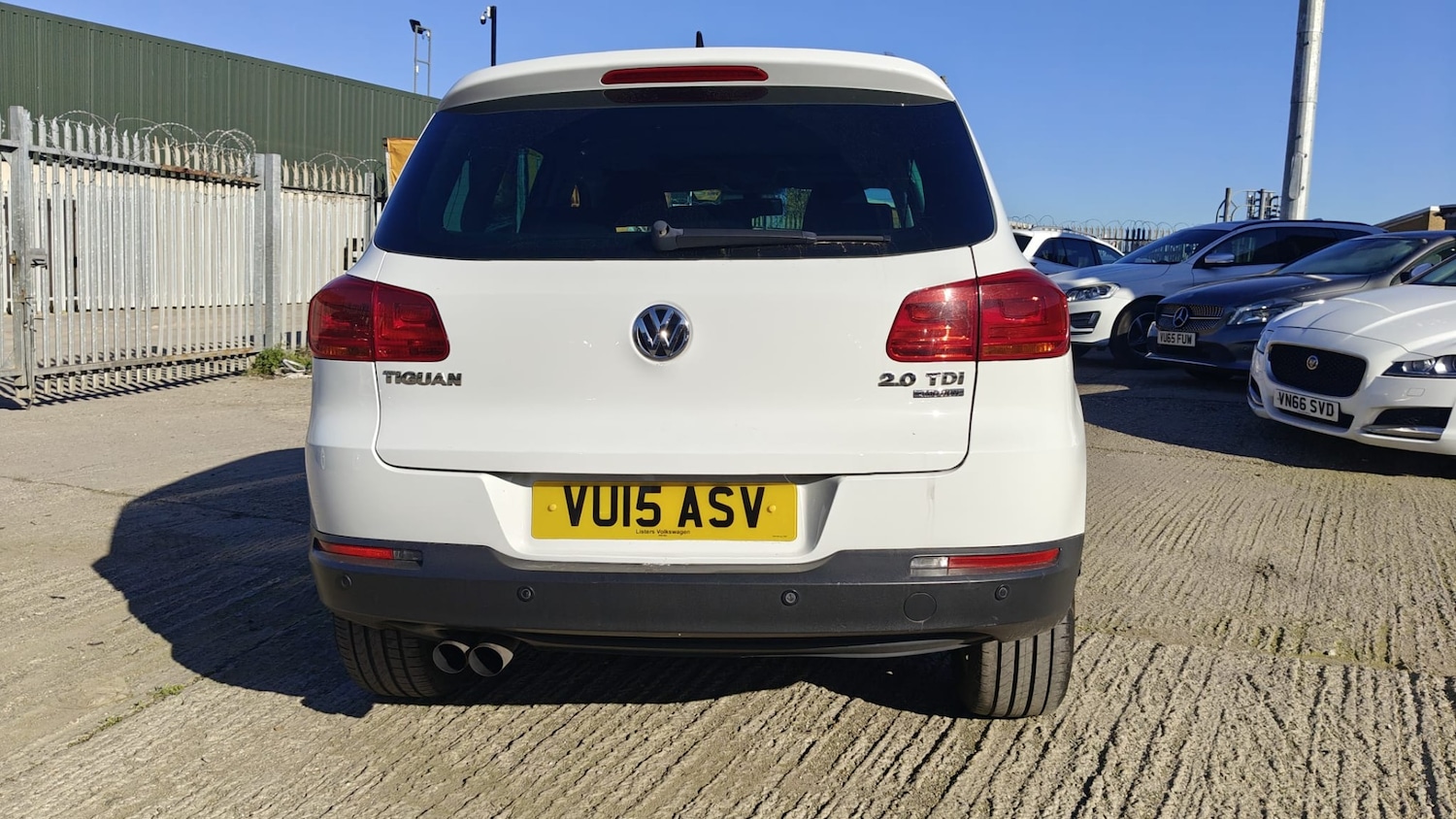 Used Volkswagen Tiguan 2015 for sale - 77935408: Photo 3