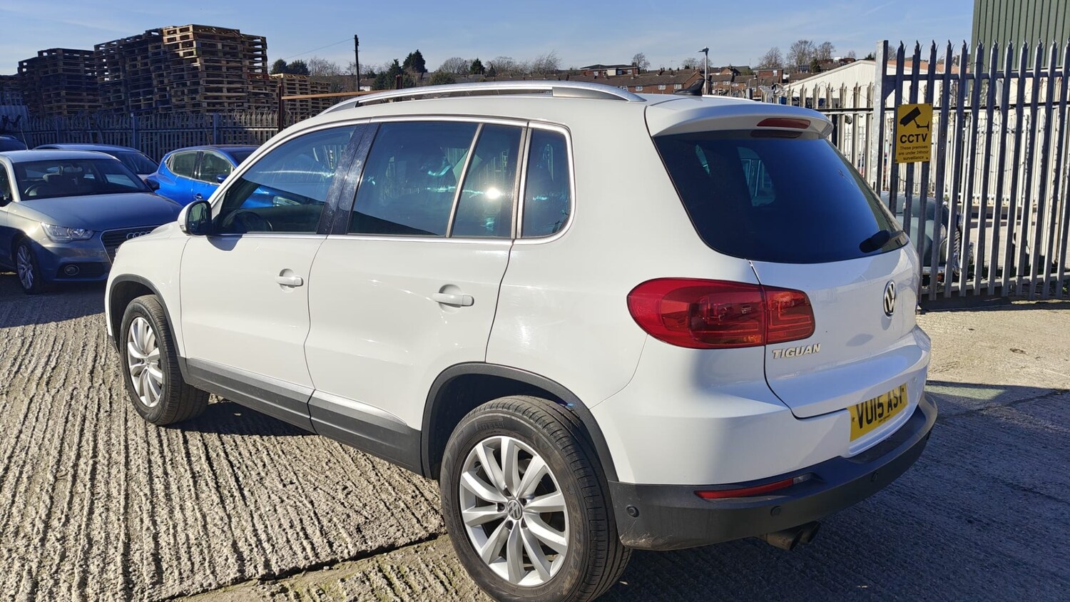 Used Volkswagen Tiguan 2015 for sale - 77935408: Photo 5