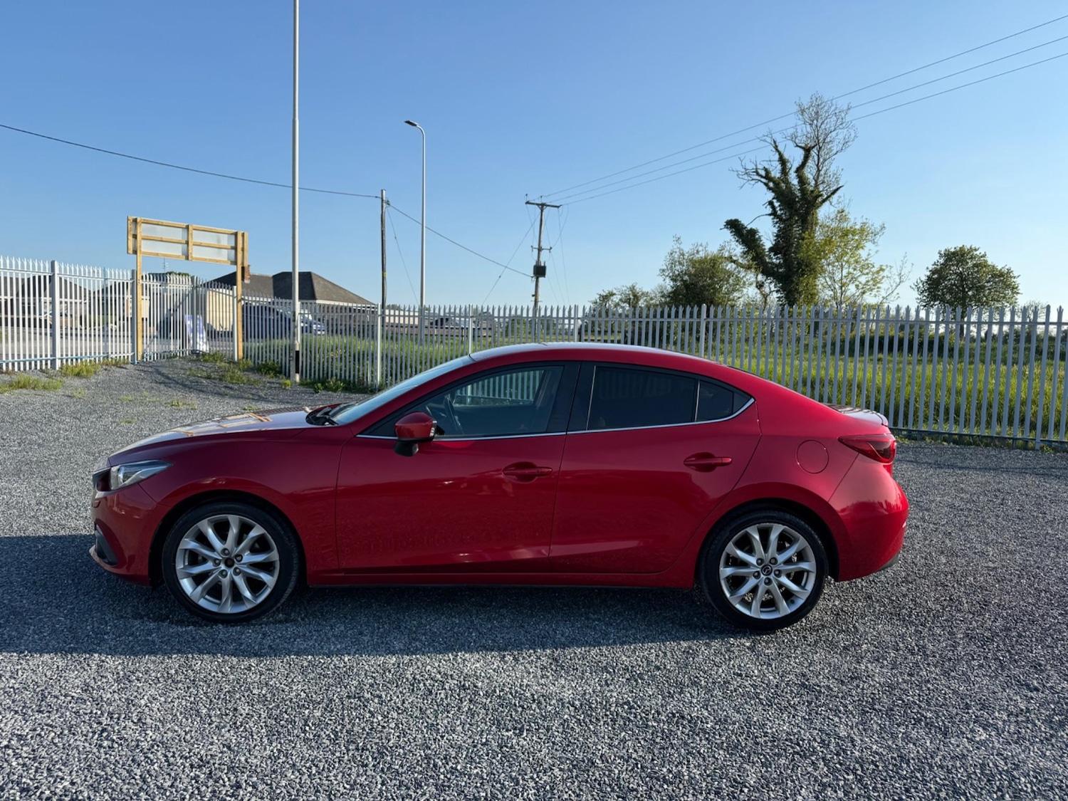 Used Mazda Mazda3 2014 for sale - 76953832: Photo 4