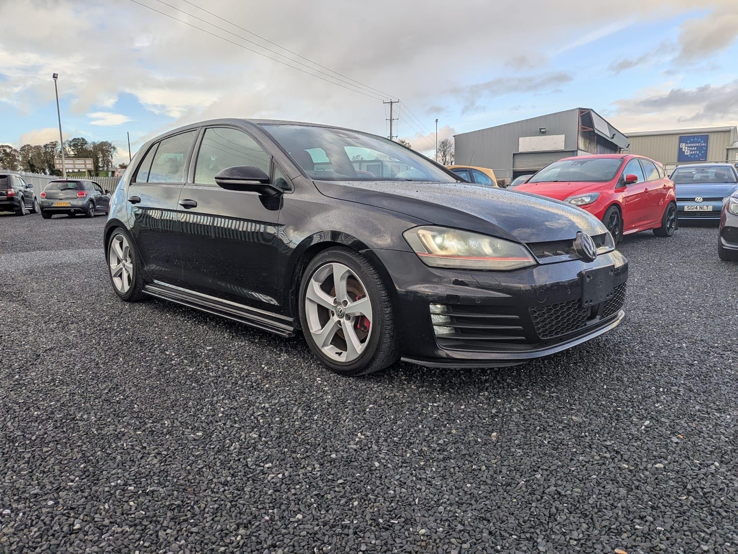 Used Volkswagen Golf 2015 for sale - 76953891: Photo 1