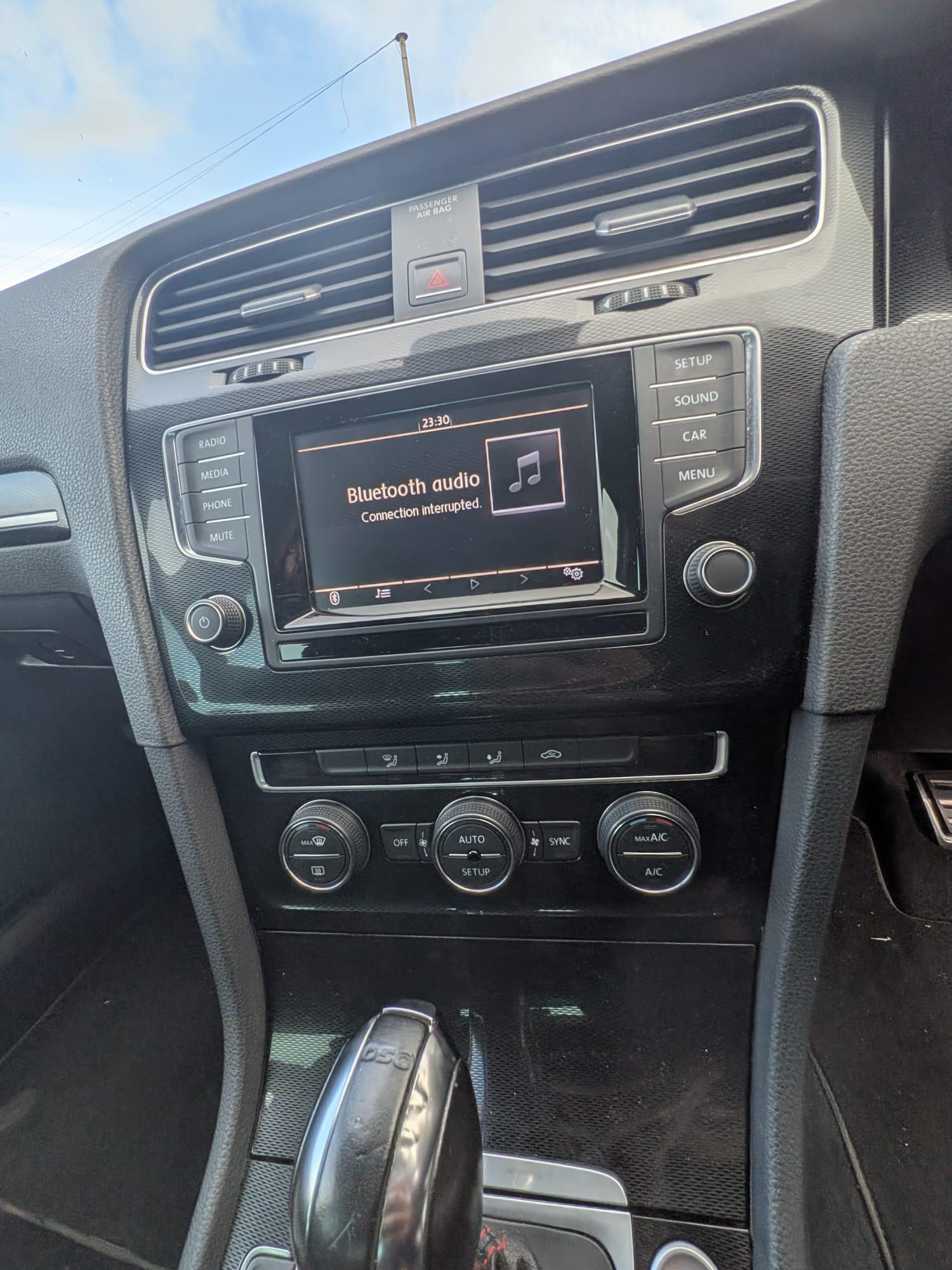 Used Volkswagen Golf 2015 for sale - 76953891: Photo 13