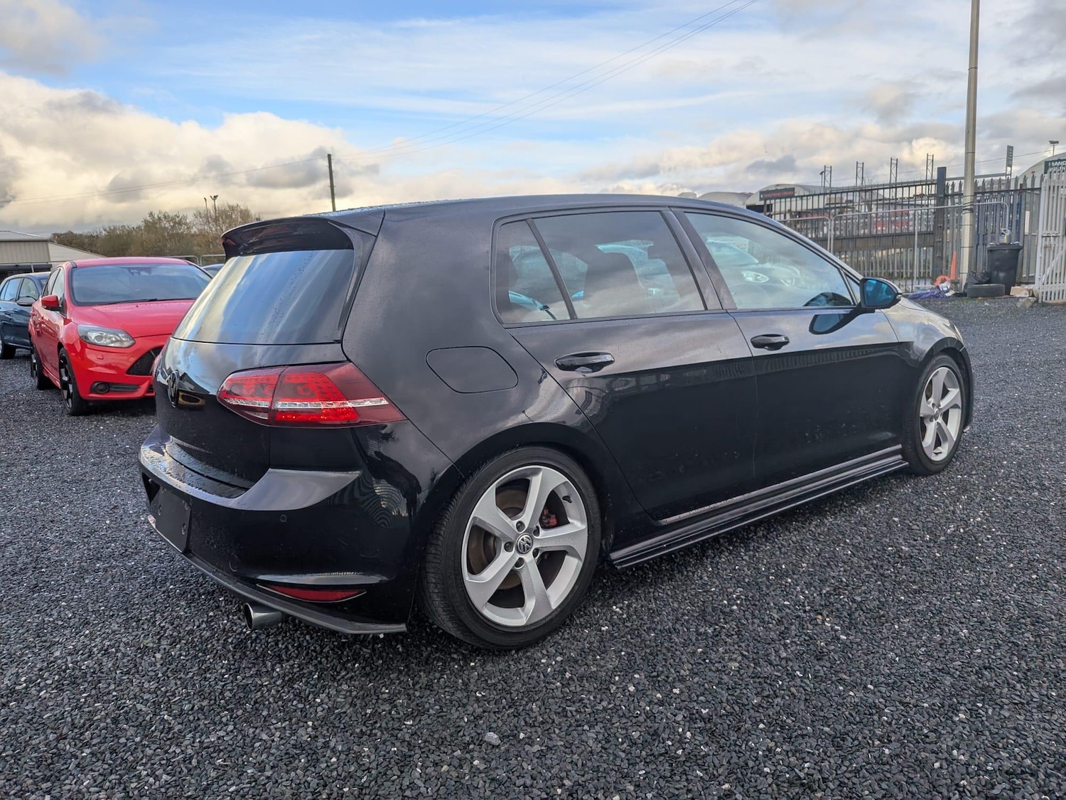 Used Volkswagen Golf 2015 for sale - 76953891: Photo 7
